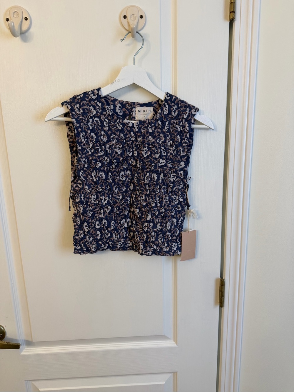 Mirth Floral Smocked Sleeveless Top - Navy Floral NWTs Medium